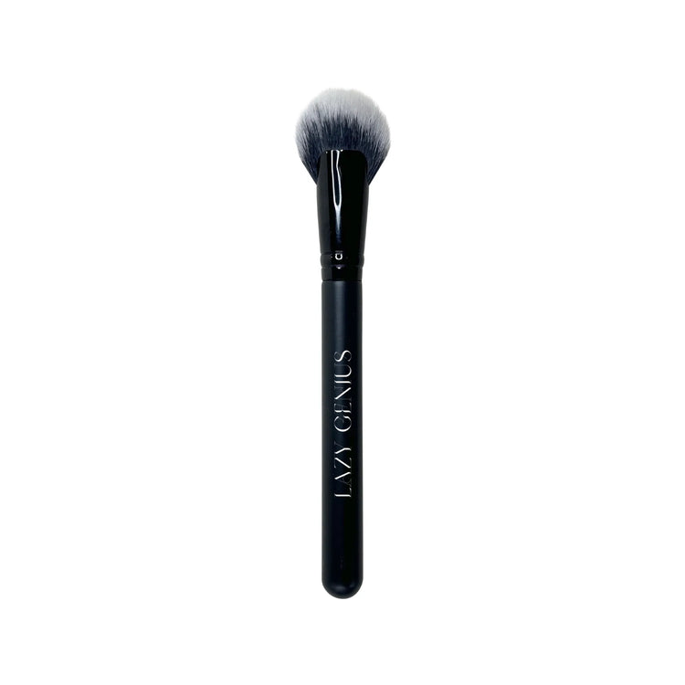 Lazy Genius makeup brush with a soft, fluffy tip for seamless application of powders and creams.